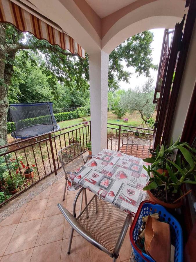 אומאג Apartment Ornela מראה חיצוני תמונה
